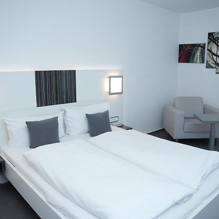 Weber Hotel マンハイム エクステリア 写真